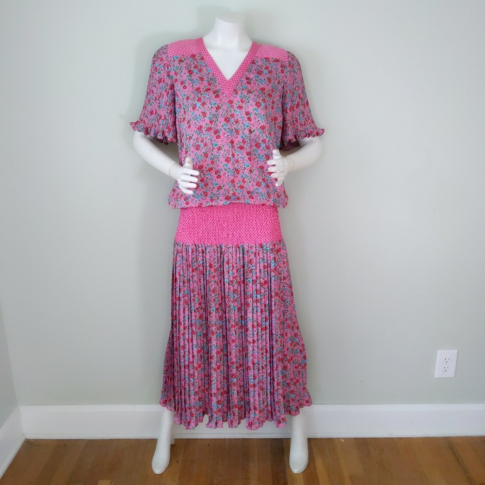 Diane Freis Liberty Floral Print Drop Waist Dress - Picture 5 of 8